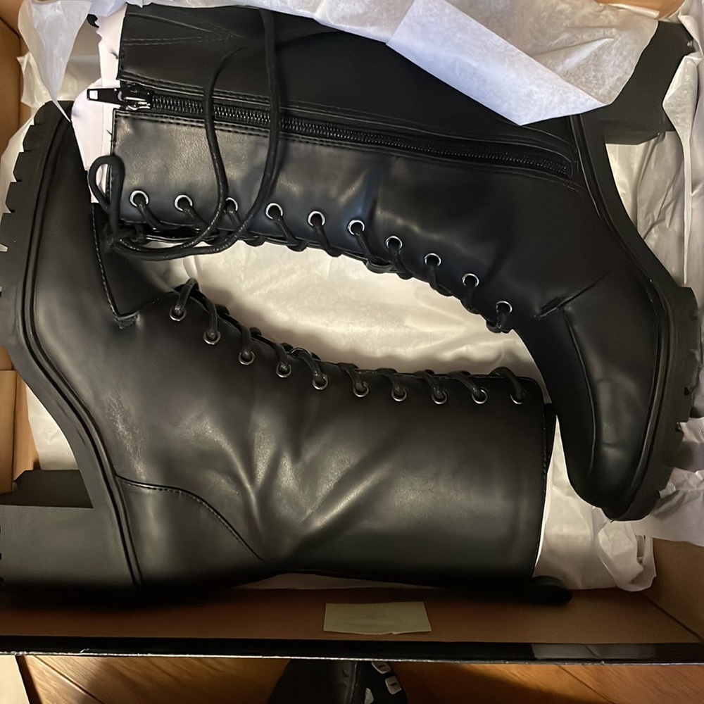 Alfani lace up combat boots - Picture 5 of 11